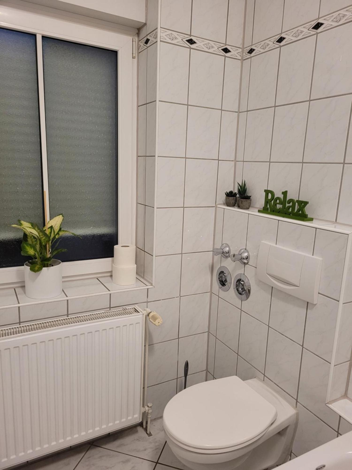 Wohnung In Oberhausen: Zentral & Ruhig, Eigener Eingang Oberhausen  Exterior foto
